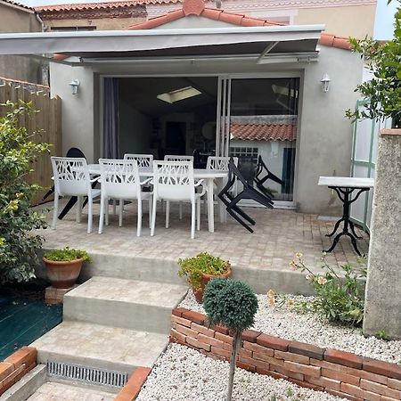 Maison Proche Plages, Port Et Tous Commerces لي سابلِ دولونْ المظهر الخارجي الصورة