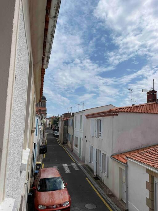 Maison Proche Plages, Port Et Tous Commerces لي سابلِ دولونْ المظهر الخارجي الصورة